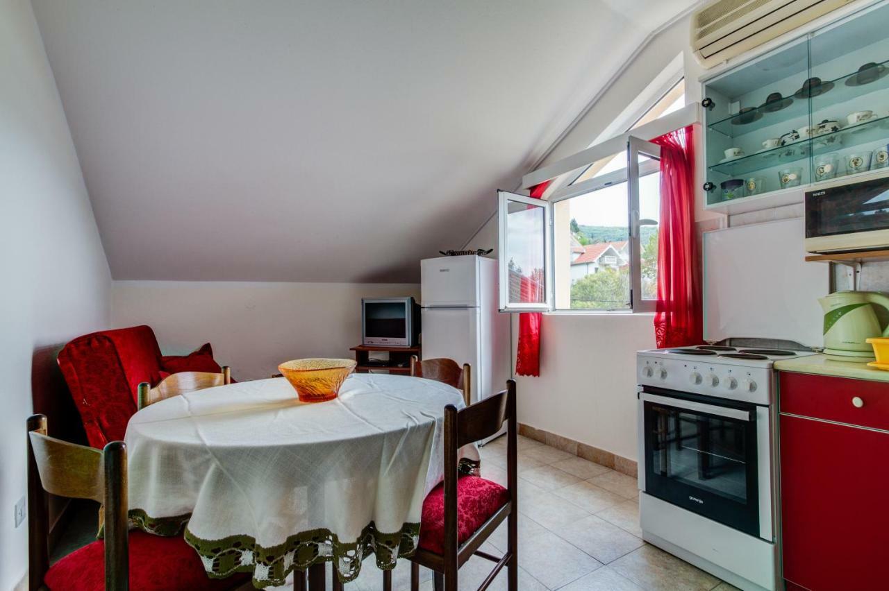 Apartment Vesna *